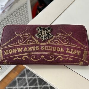 Harry Potter - Hogwarts School List Wallet